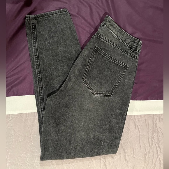 Black Ripped Mom Style Jeans - Picture 2 of 3